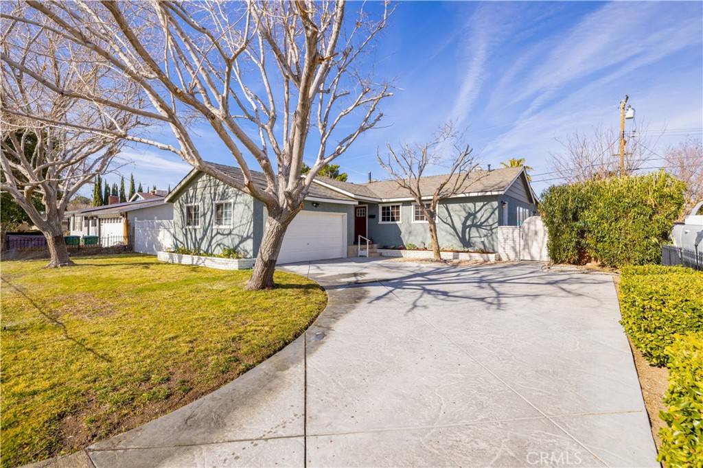 1243 W Norberry, Lancaster, CA 93534