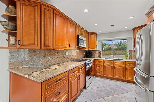 Canyon Country, CA 91351,20439 Kesley ST