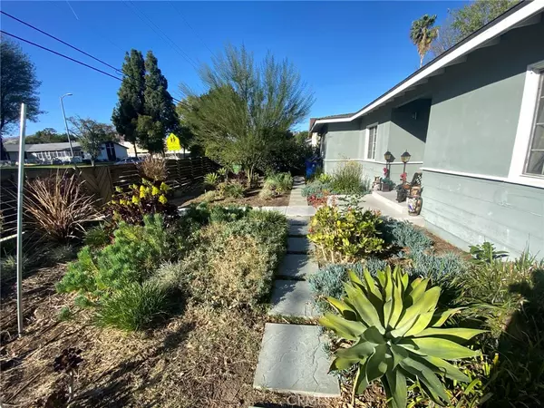 Granada Hills, CA 91344,11000 Hayvenhurst AVE