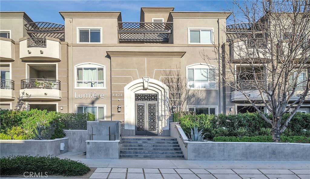 4424 Whitsett AVE #302, Studio City, CA 91604
