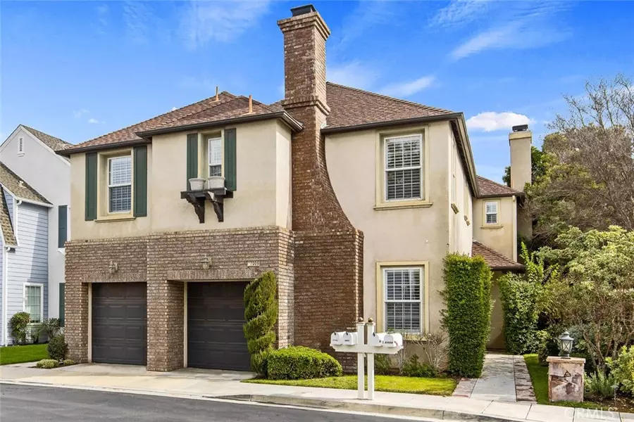 27006 Pierpont CT, Valencia, CA 91355