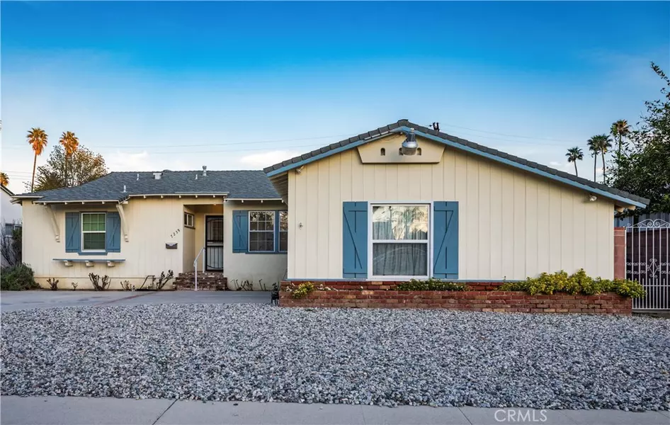 7238 Hatillo AVE, Winnetka, CA 91306