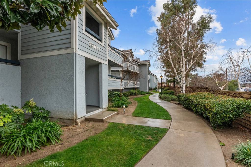 Canyon Country, CA 91351,26877 Claudette ST #103