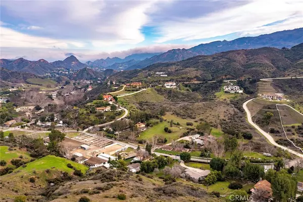 31041 Lobo Canyon RD, Agoura Hills, CA 91301