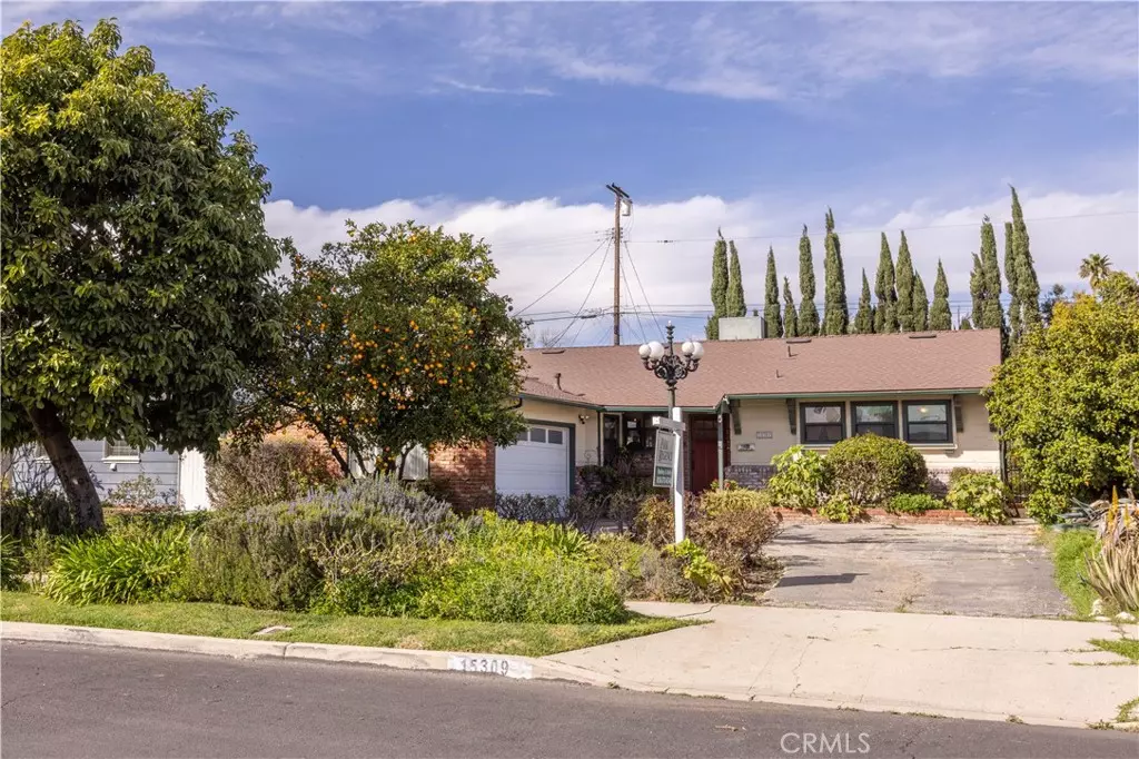 Mission Hills (san Fernando), CA 91345,15309 Germain ST