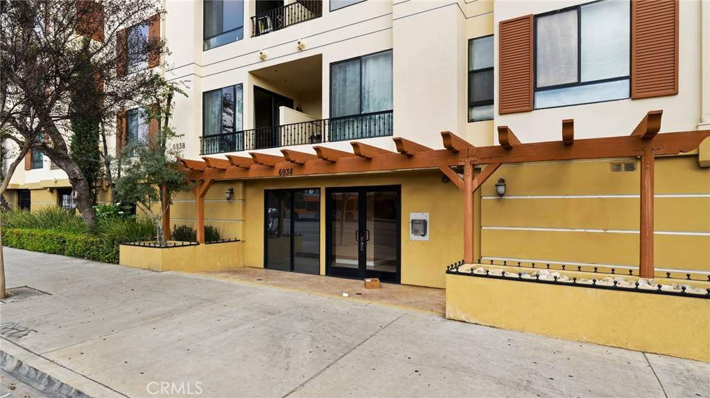 6938 Laurel Canyon BLVD #309, North Hollywood, CA 91605