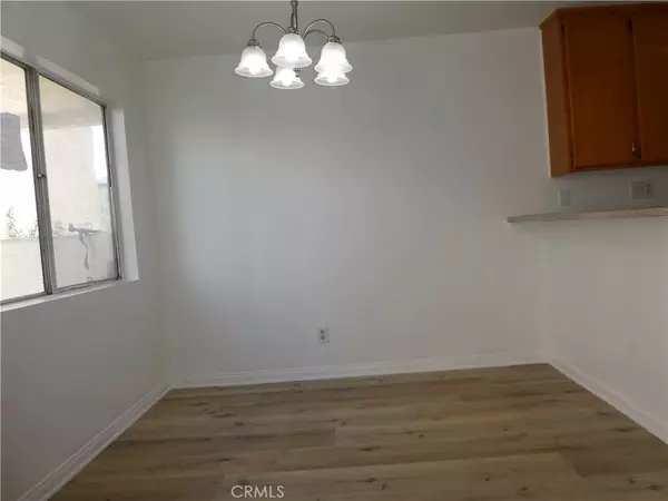 Pacoima, CA 91331,12900 Filmore ST #114