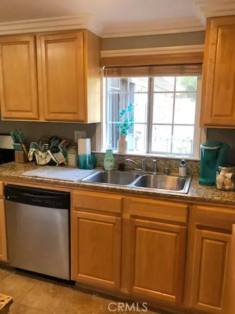 Lake Hughes, CA 93532,17523 Lone Pine TRL