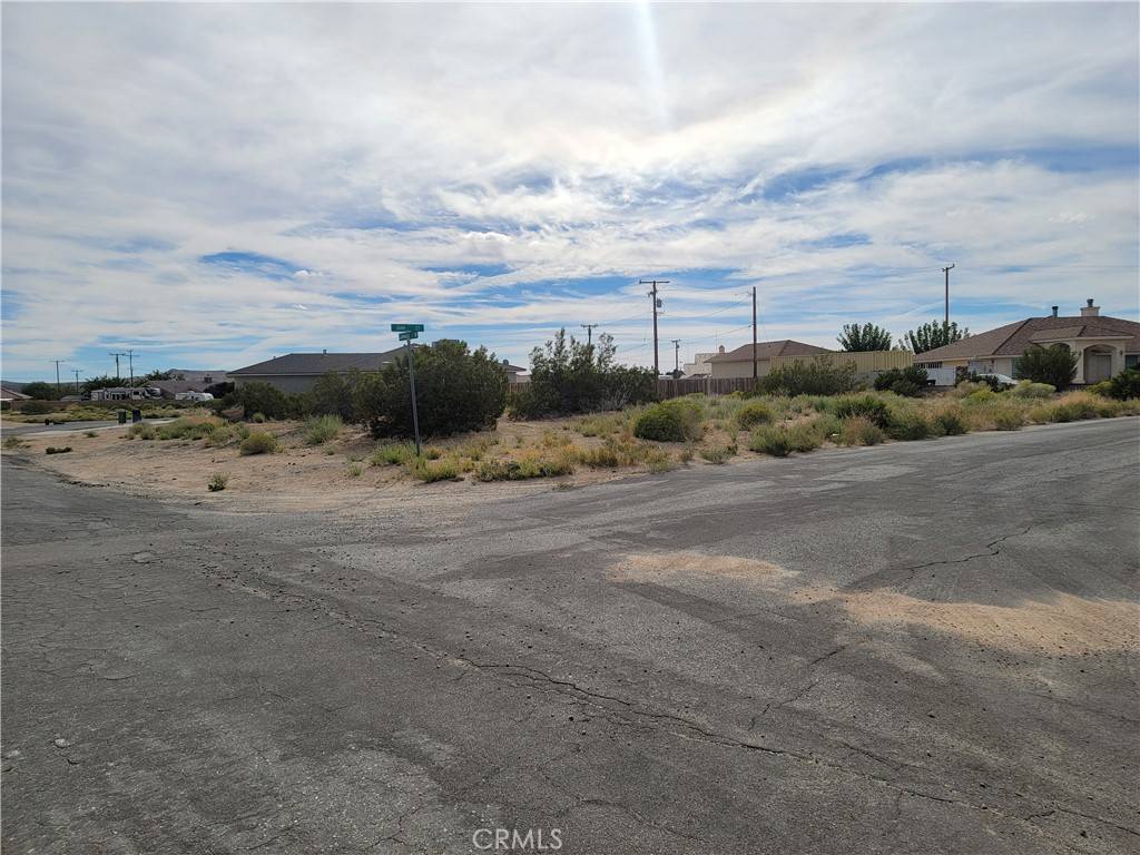 0 N Garibaldi DR, California City, CA 93505
