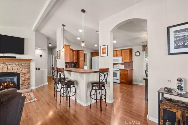 Ventura, CA 93001,1215 Anchors Way DR #296