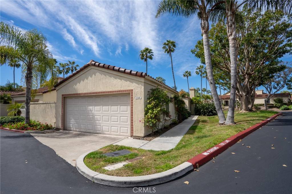 7341 Calle De Fuentes, Carlsbad, CA 92009