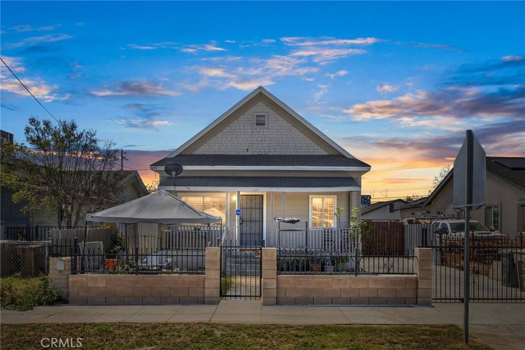 721 Eureka ST, Bakersfield, CA 93305
