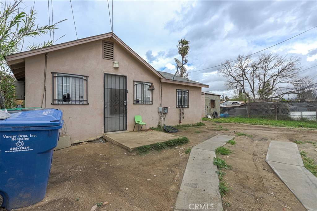 413 Crawford ST, Bakersfield, CA 93305