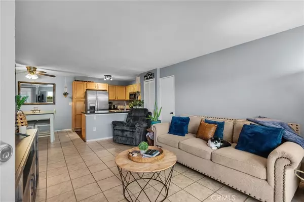 25031 Peachland AVE #165,  Newhall,  CA 91321
