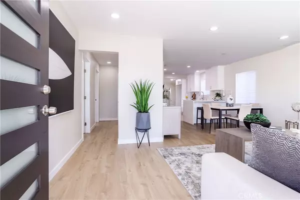 Pacoima, CA 91331,13991 Daventry ST