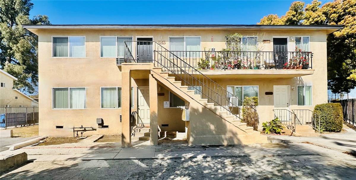 North Hollywood, CA 91601,5965 Whitnall HWY