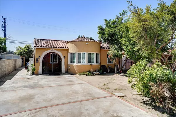 Huntington Park, CA 90255,2446 Hope ST