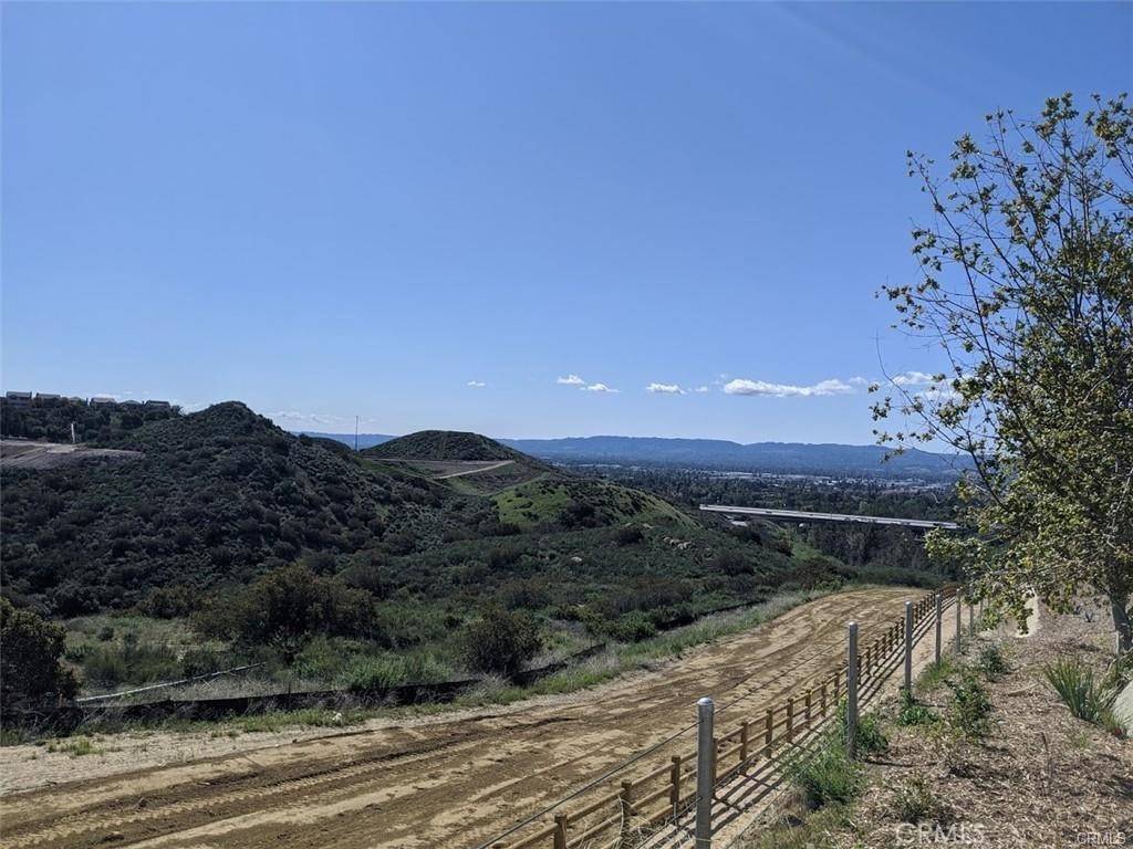 Chatsworth, CA 91311,30 COYA TRL
