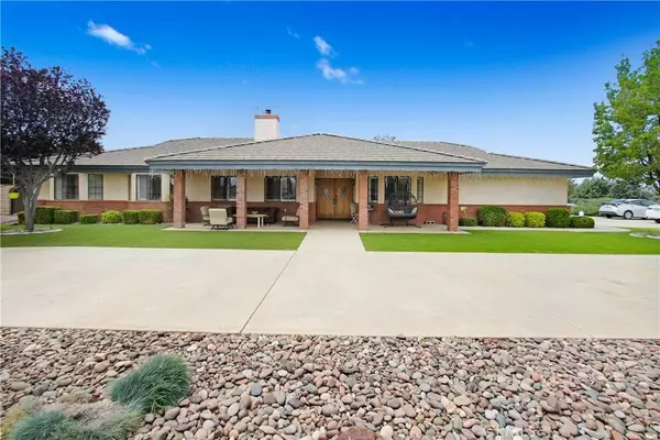 7178 Cascade AVE, Oak Hills, CA 92344