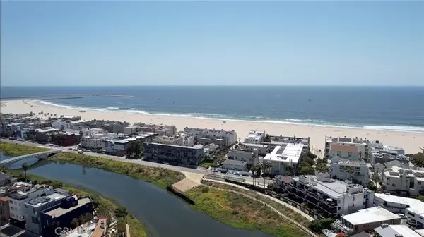 4050 Via Dolce #341, Marina Del Rey, CA 90292