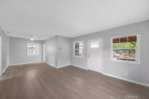 Pacoima, CA 91331,9648 Rincon AVE