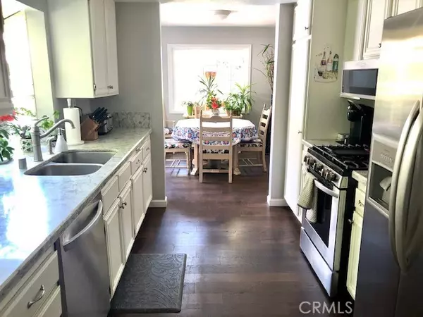 Canyon Country, CA 91387,28855 Kenroy AVE