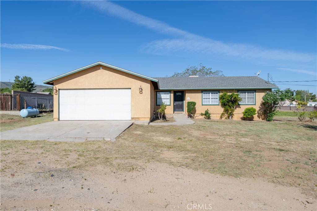4602 W Avenue M10, Quartz Hill, CA 93536