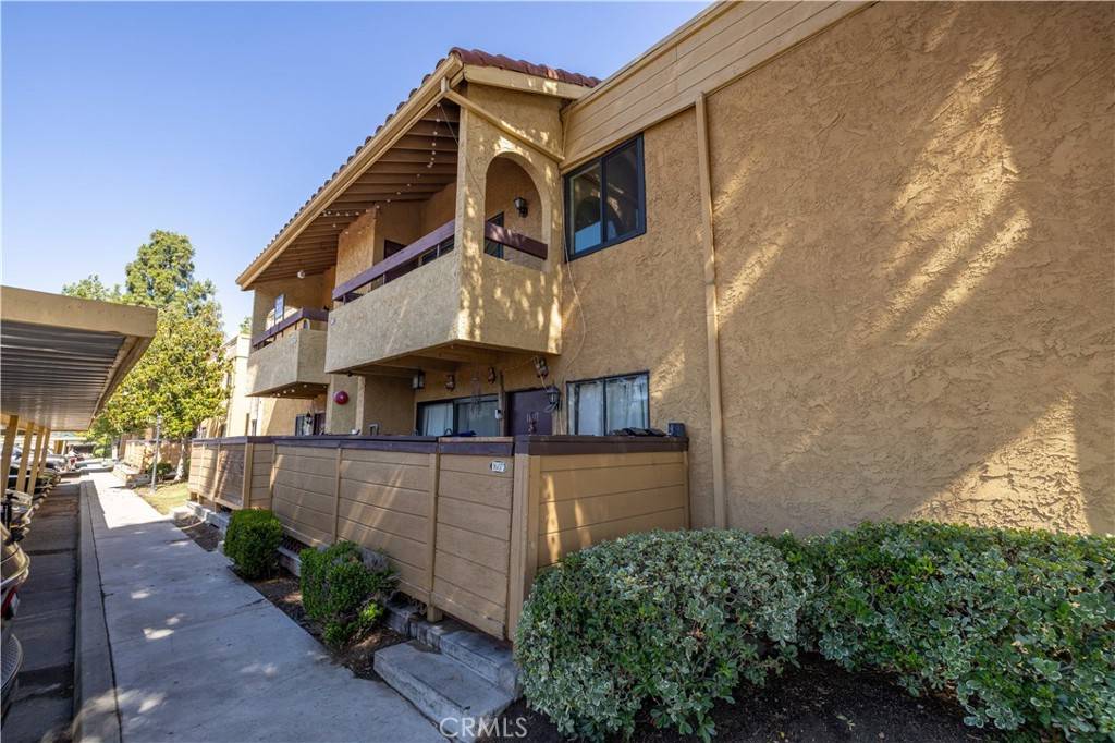 18758 Mandan ST #1608, Canyon Country, CA 91351