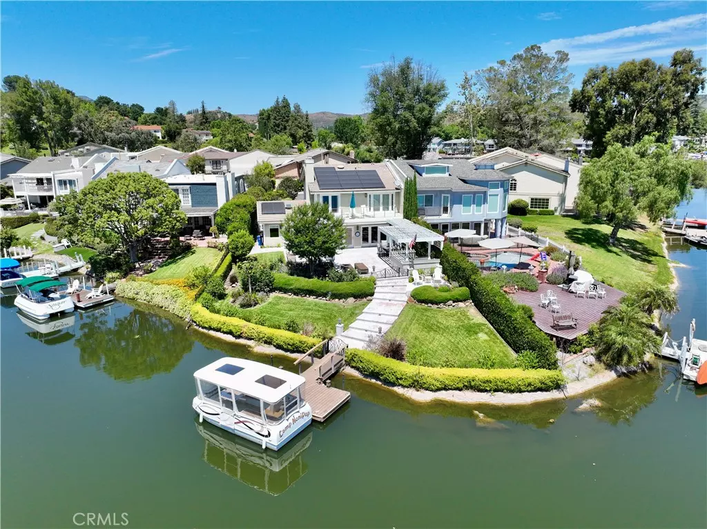 Westlake Village, CA 91361,2424 Windward CIR