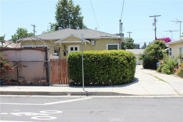 North Hollywood, CA 91606,10536 Oxnard ST