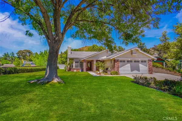 22315 Barcotta Drive, Saugus, CA 91350