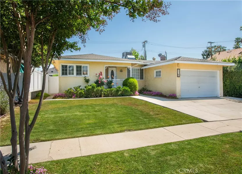 19042 Sylvan ST, Tarzana, CA 91335