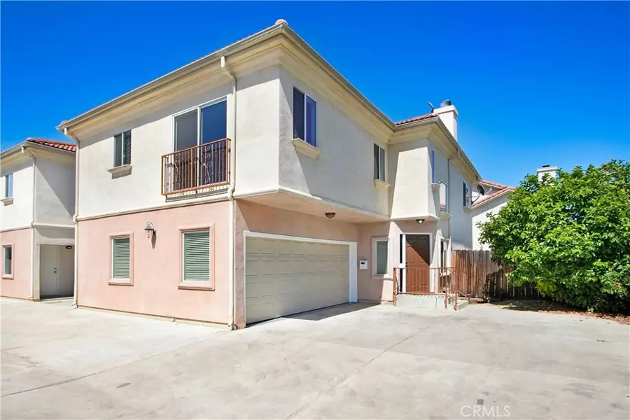 18340 Keswick ST #7, Reseda, CA 91335