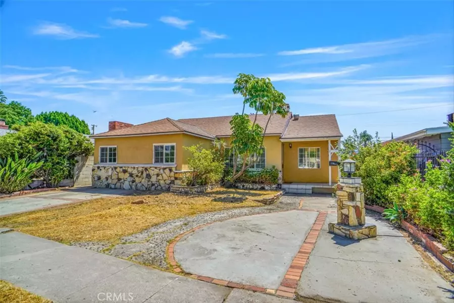 7506 Loma Verde AVE, Canoga Park, CA 91303