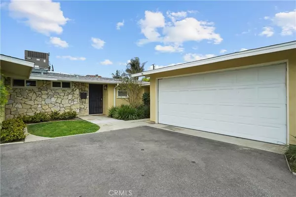 Mission Hills (san Fernando), CA 91345,10000 Lemona AVE