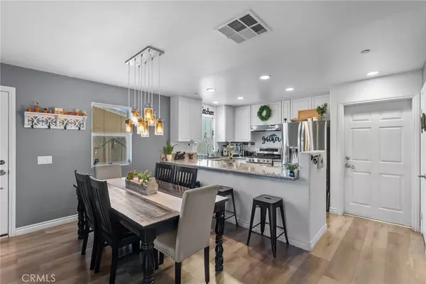 Saugus, CA 91350,26140 Gravett PL