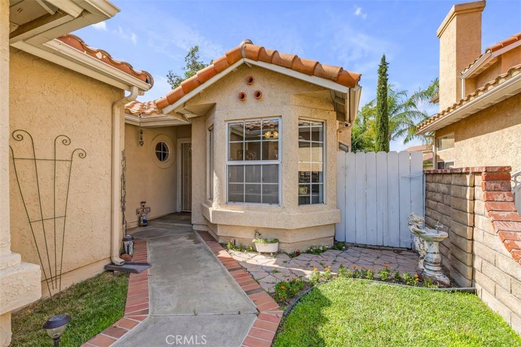 Newhall, CA 91321,19753 Azure Field DR