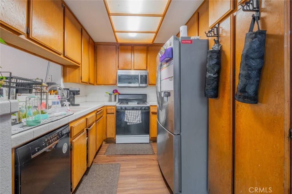 Sylmar, CA 91342,13144 Bromont AVE #41