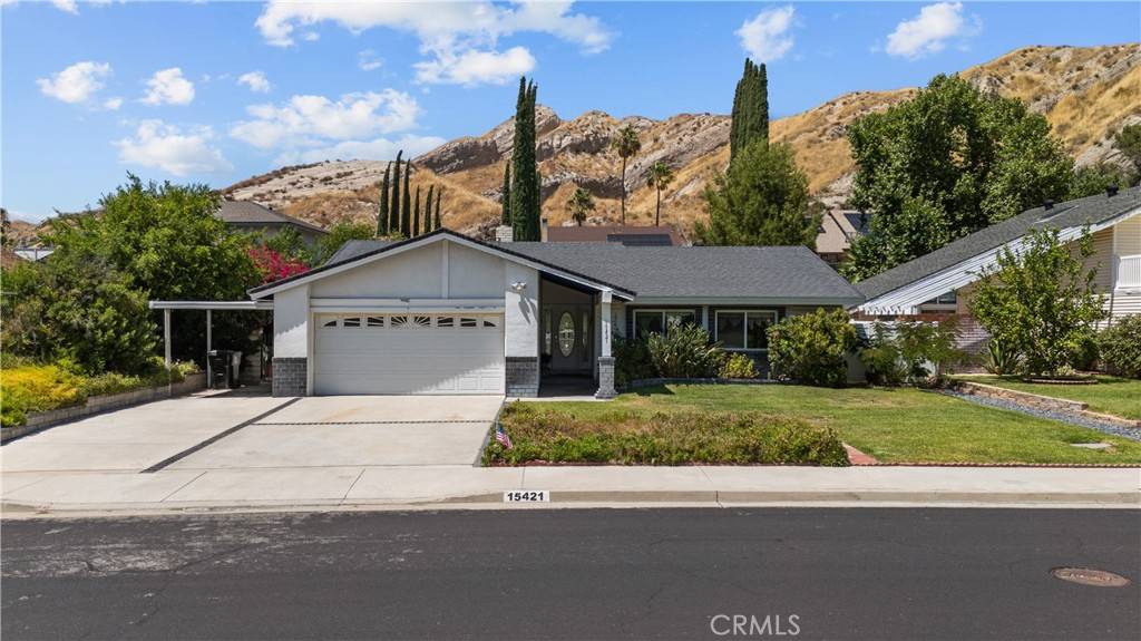 15421 Rhododendron DR, Canyon Country, CA 91387