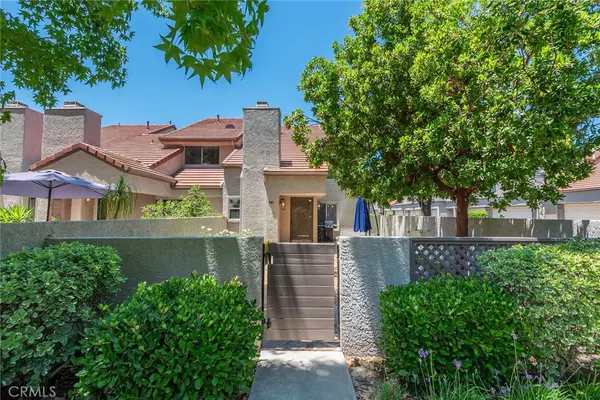 Westlake Village, CA 91362,881 Via Colinas