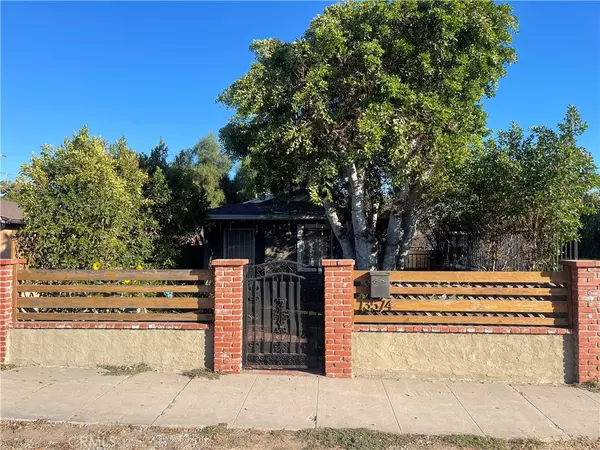 Sylmar, CA 91342,13574 Sayre ST