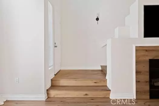 Calabasas, CA 91301,4240 Lost Hills RD #602