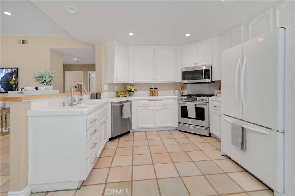Moorpark, CA 93021,15749 Milne CIR
