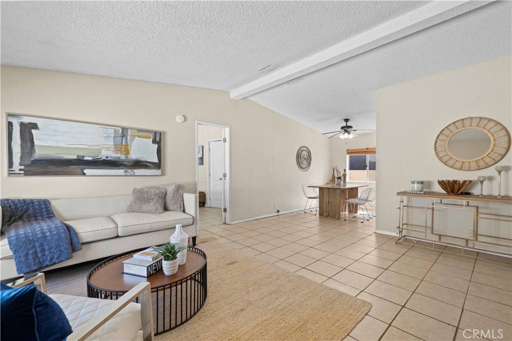Castaic, CA 91384,29667 Cromwell AVE