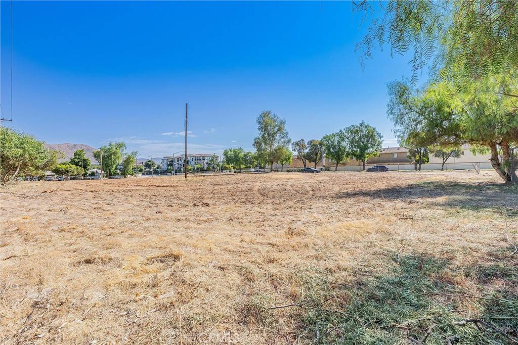 Moreno Valley, CA 92553,13277 Day ST