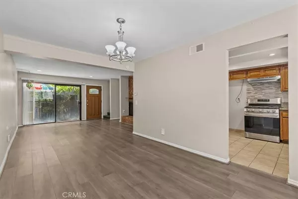 Winnetka, CA 91306,20216 Roscoe BLVD #18