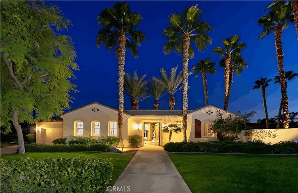 La Quinta, CA 92253,81015 Golf View DR
