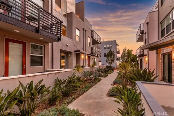 Oceanside, CA 92054,1570 Vista Del Mar WAY #2