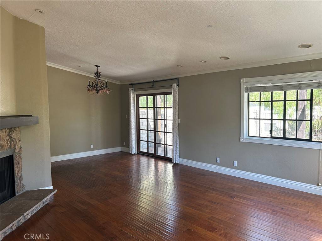 Agoura Hills, CA 91301,29701 Canwood ST