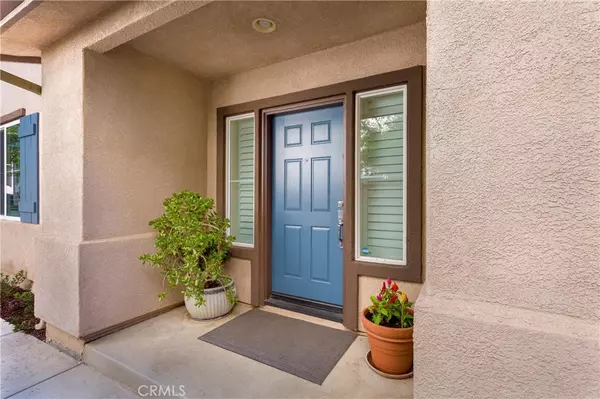 Valencia, CA 91355,27979 Alta Vista Avenue